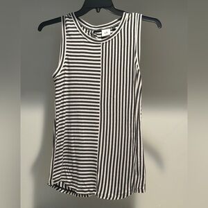 CABI Poly Spandex Gray and Cream Stripe Sleeveless Top Women’s Size Small